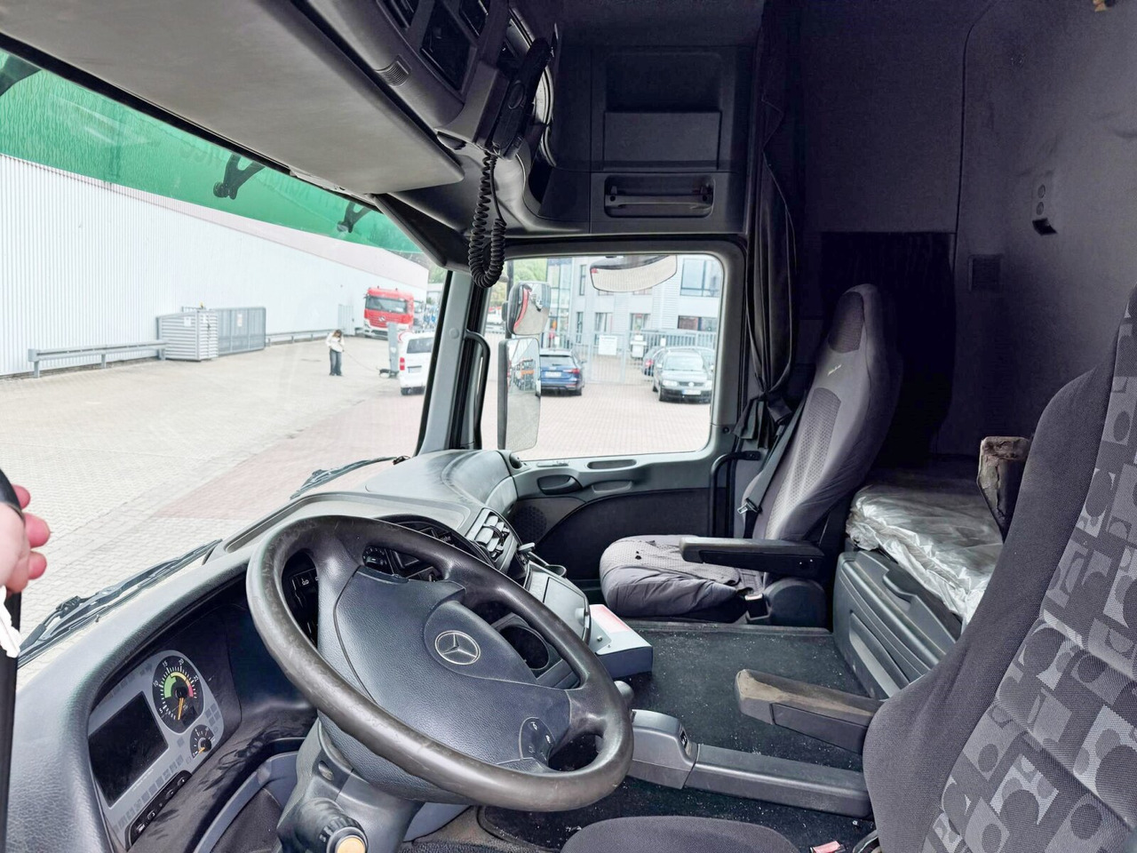 Mercedes-Benz Actros 3246 L 8x2 Actros 3246 L 8x2, Hellmers Saug- und Spülwagen ca. 15m³ - Camion: foto 3 Mercedes-Benz Actros 3246 L 8x2 Actros 3246 L 8x2, Hellmers Saug- und Spülwagen ca. 15m³ - Camion: foto 3