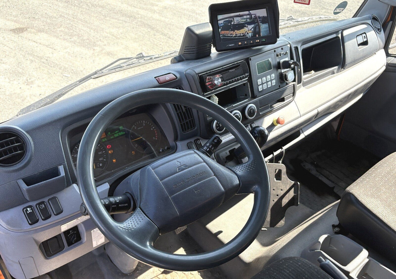 Mitsubishi Fuso 7C18 4x2 Fuso 7C18 4x2, Zöller Micro XL 7, Zöller Schüttung - Camion: foto 5 Mitsubishi Fuso 7C18 4x2 Fuso 7C18 4x2, Zöller Micro XL 7, Zöller Schüttung - Camion: foto 5