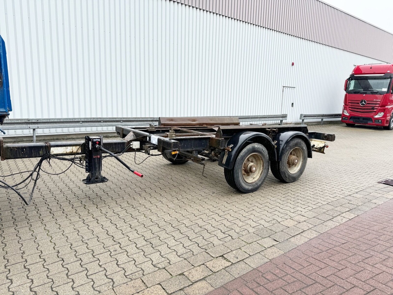 EACA 135.20 T FUCHS EACA 135.20 T, Absetzanhänger für 1 Mulde - Rimorchio scarrabile/ Multibenna: foto 1 EACA 135.20 T FUCHS EACA 135.20 T, Absetzanhänger für 1 Mulde - Rimorchio scarrabile/ Multibenna: foto 1