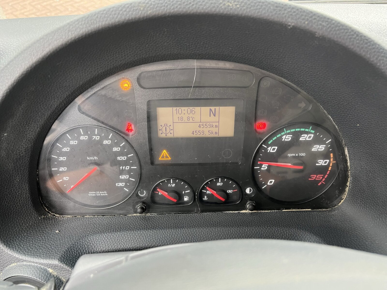 EuroCargo ML190EL32 4x2 EuroCargo ML190EL32 4x2 - Autocarro telaio: foto 4 EuroCargo ML190EL32 4x2 EuroCargo ML190EL32 4x2 - Autocarro telaio: foto 4