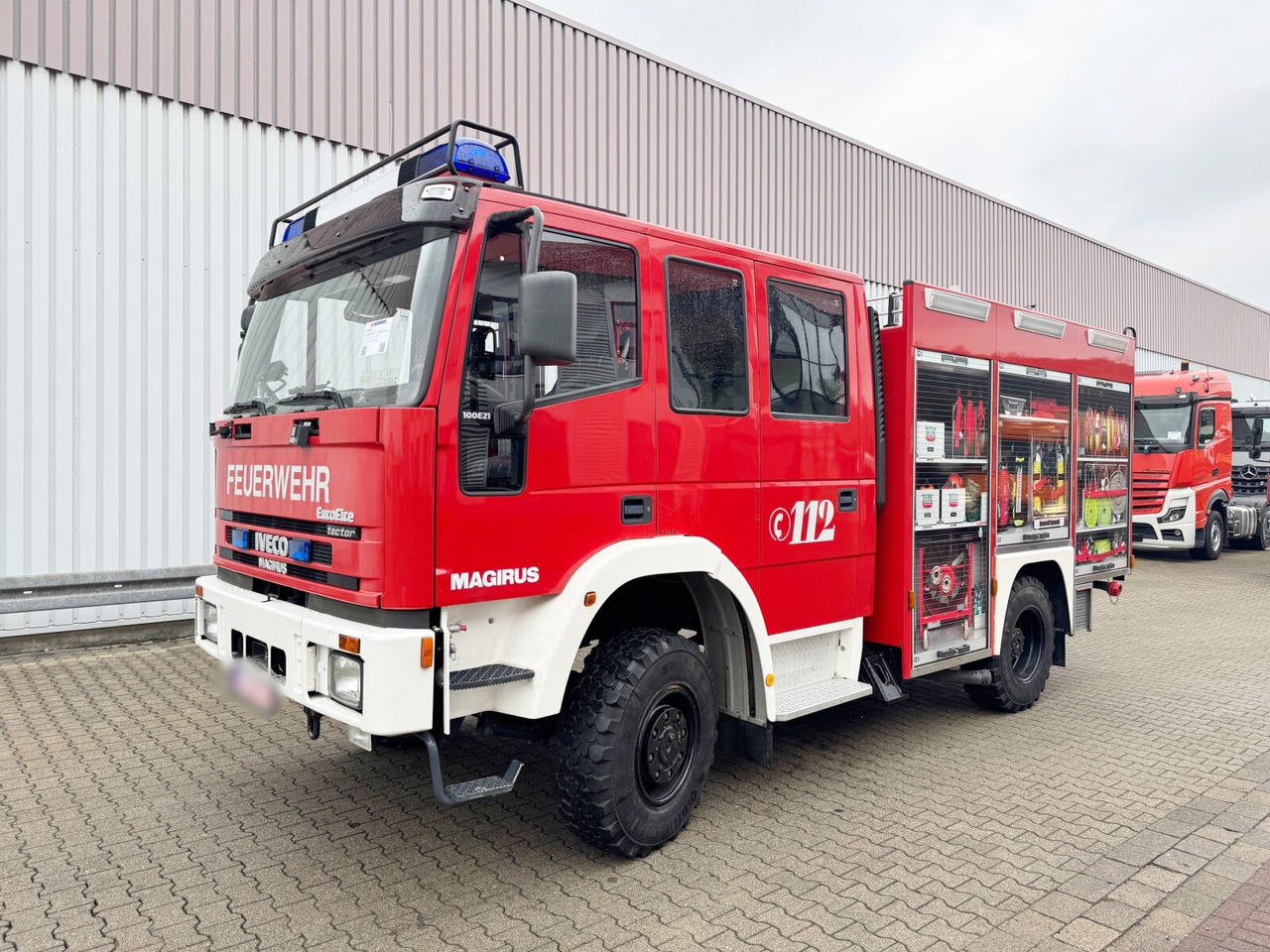 FF 100 EW 4x4 Doka FF 100 EW 4x4 Doka, LF 8/12, Euro Fire - Ambulanza: foto 1 FF 100 EW 4x4 Doka FF 100 EW 4x4 Doka, LF 8/12, Euro Fire - Ambulanza: foto 1