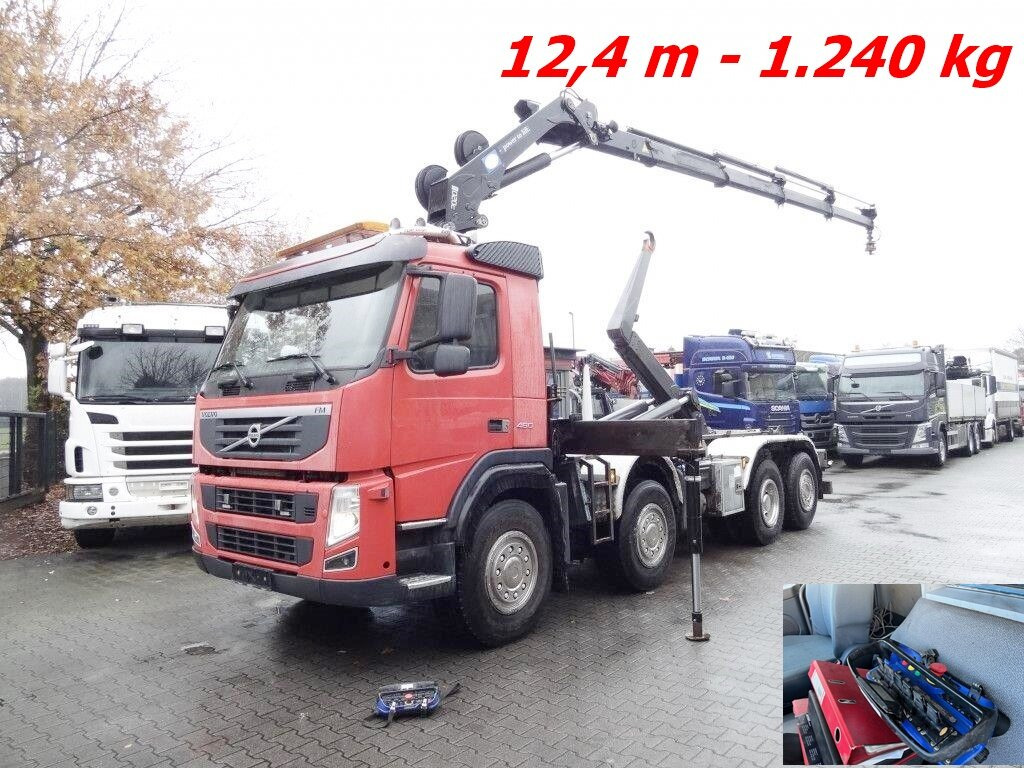 FM 460 8x2-6 FM 460 8x2-6, Lenk-/Liftachse, Kran HMF 2020-K4, Funk - Autocarro scarrabile, Camion con gru: foto 1 FM 460 8x2-6 FM 460 8x2-6, Lenk-/Liftachse, Kran HMF 2020-K4, Funk - Autocarro scarrabile, Camion con gru: foto 1