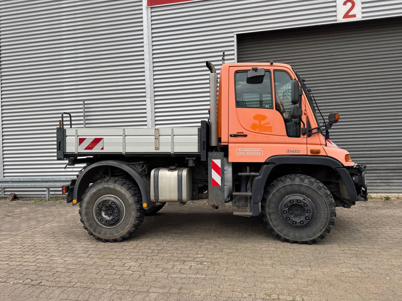 Unimog U 400 405/12 4x4 U 400 405/12 4x4, Kipper, Kommunalhydraulik, VarioPilot, Zapfwelle - Furgone: foto 2 Unimog U 400 405/12 4x4 U 400 405/12 4x4, Kipper, Kommunalhydraulik, VarioPilot, Zapfwelle - Furgone: foto 2