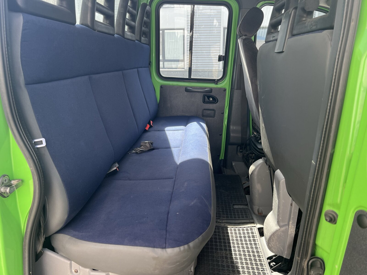 Iveco Daily 45C15D 4x2 Doka Daily 45C15D 4x2 Doka, City-Abroller - Autocarro scarrabile, Furgone: foto 5 Iveco Daily 45C15D 4x2 Doka Daily 45C15D 4x2 Doka, City-Abroller - Autocarro scarrabile, Furgone: foto 5