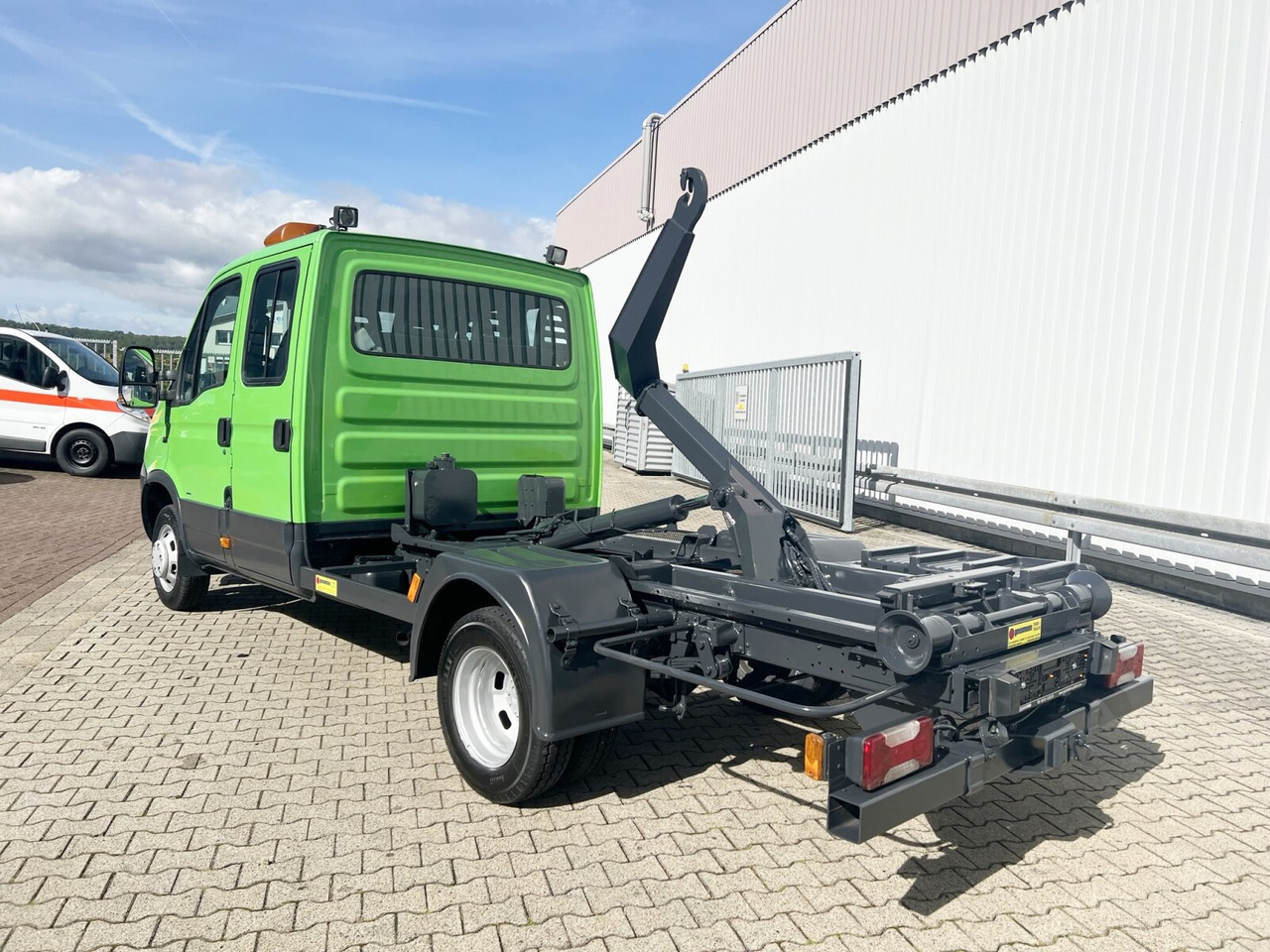 Leasing di Iveco Daily 45C15D 4x2 Doka Daily 45C15D 4x2 Doka, City-Abroller Iveco Daily 45C15D 4x2 Doka Daily 45C15D 4x2 Doka, City-Abroller: foto 10