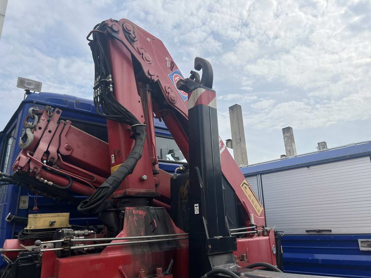 Autocarro scarrabile, Camion con gru MAN 25/18.284 6x2-4 LL 25/18.284 6x2-4 LL,Kran HMF 1113 K3, Funk, Retarder: foto 8