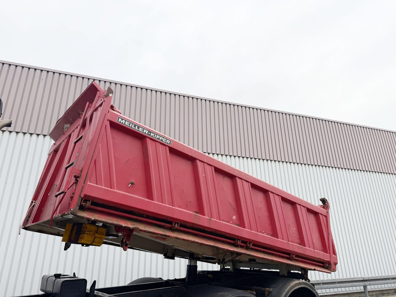 MAN TGA 26.400 6x6 BB TGA 26.400 6x6 BB, Winterdienstausstattung - Autocarro ribaltabile: foto 2 MAN TGA 26.400 6x6 BB TGA 26.400 6x6 BB, Winterdienstausstattung - Autocarro ribaltabile: foto 2