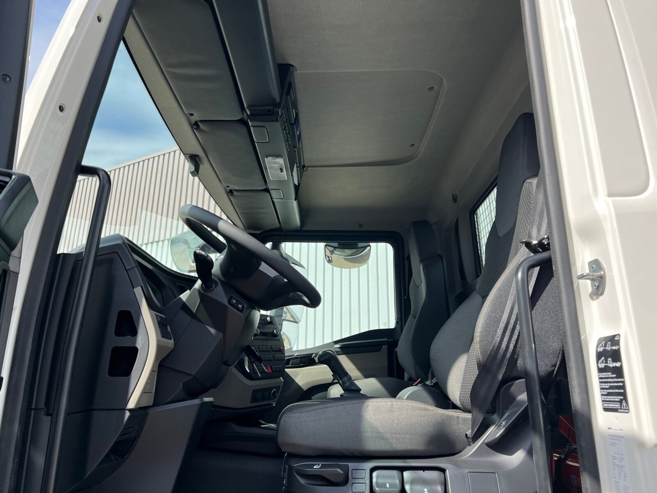 MAN TGM 18.250/340 4x2 BL CH TGM 18.250/340 4x2 BL CH, Funk - Autocarro scarrabile: foto 4 MAN TGM 18.250/340 4x2 BL CH TGM 18.250/340 4x2 BL CH, Funk - Autocarro scarrabile: foto 4