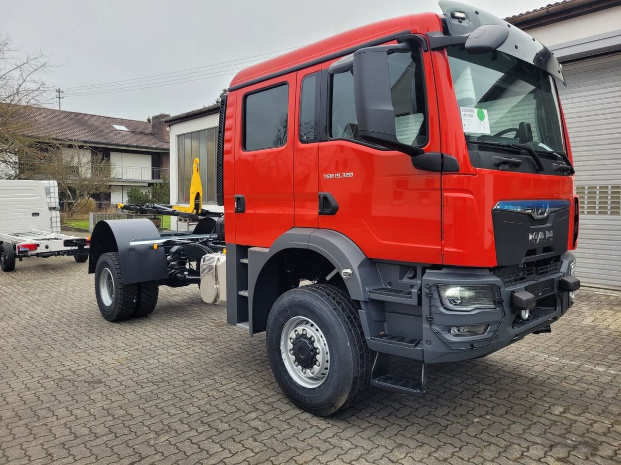 MAN TGM 18.250 4x4 BB CH TGM 18.250 4x4 BB CH, Mehrfach Vorhanden! - Autocarro telaio: foto 2 MAN TGM 18.250 4x4 BB CH TGM 18.250 4x4 BB CH, Mehrfach Vorhanden! - Autocarro telaio: foto 2
