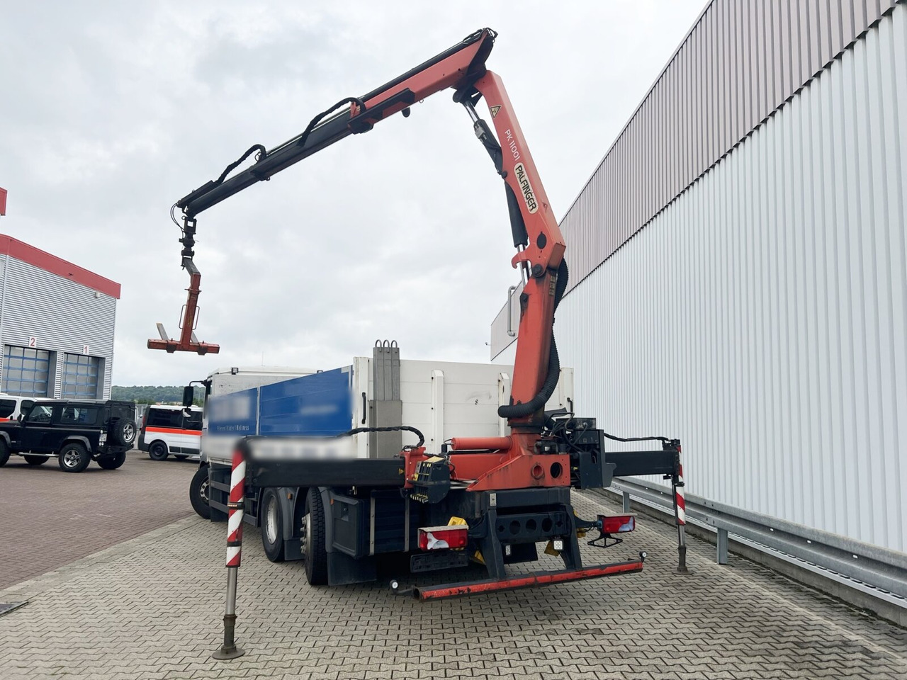 Camion con gru, Autocarro con pianale/ Cassone fisso MAN TGM 26.340 6X2-4 LL TGM 26.340 6X2-4 LL, Lenk-/Liftachse, Heckkran Palfinger PK 11001, faltbar: foto 13