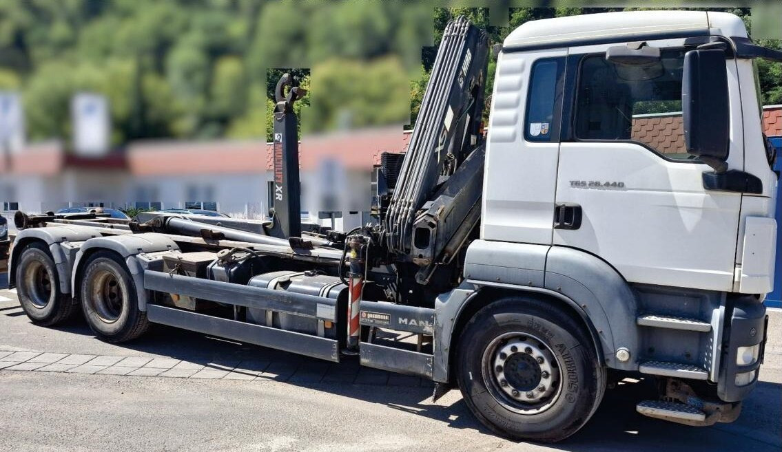 MAN TGS 26.440 BB 6x4 TGS 26.440 BB/6x4 Hiab Kran 166 BS-2-Hiduo, Multilift XR 21 S 59 Abrollanlage - Autocarro scarrabile, Camion con gru: foto 1 MAN TGS 26.440 BB 6x4 TGS 26.440 BB/6x4 Hiab Kran 166 BS-2-Hiduo, Multilift XR 21 S 59 Abrollanlage - Autocarro scarrabile, Camion con gru: foto 1