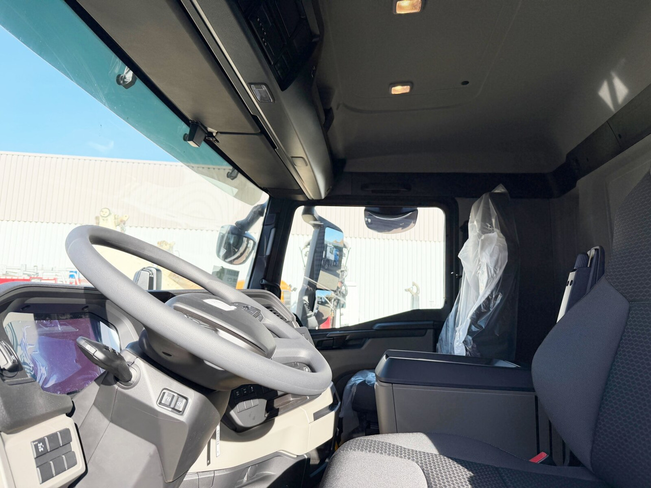 MAN TGS 33.480 6x4 BL CH TGS 33.480 6x4 BL CH, Nebenantrieb - Autocarro telaio: foto 2 MAN TGS 33.480 6x4 BL CH TGS 33.480 6x4 BL CH, Nebenantrieb - Autocarro telaio: foto 2