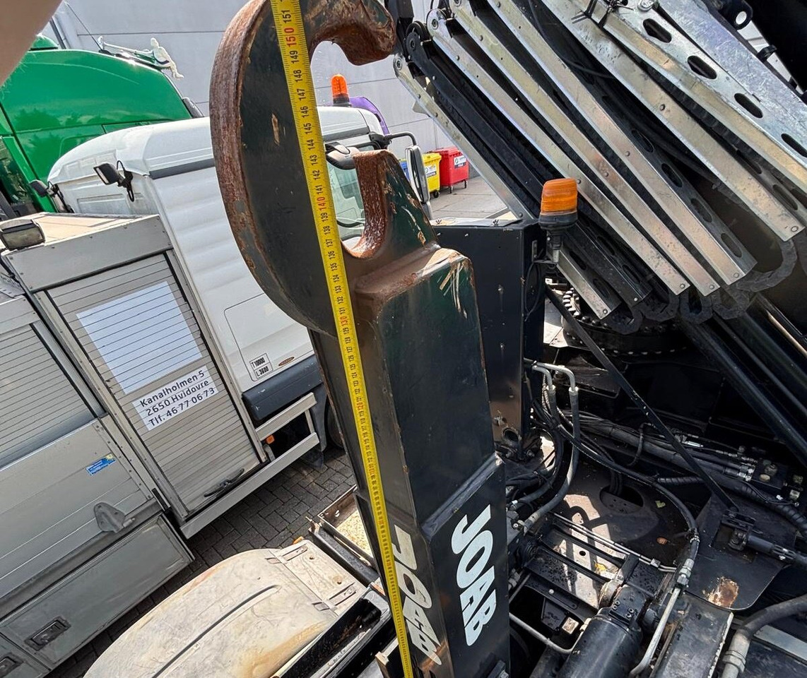 MAN TGS 35.500 8x4-4 BL TGS 35.500 8x4-4 BL, Lenk-/Liftachse, Kran HMF 3220-K6, Funk - Autocarro scarrabile, Camion con gru: foto 3 MAN TGS 35.500 8x4-4 BL TGS 35.500 8x4-4 BL, Lenk-/Liftachse, Kran HMF 3220-K6, Funk - Autocarro scarrabile, Camion con gru: foto 3