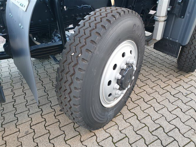 MAN TGS 41.480 8X6 BB TGS 41.480 8X6 BB - Autocarro telaio: foto 5 MAN TGS 41.480 8X6 BB TGS 41.480 8X6 BB - Autocarro telaio: foto 5