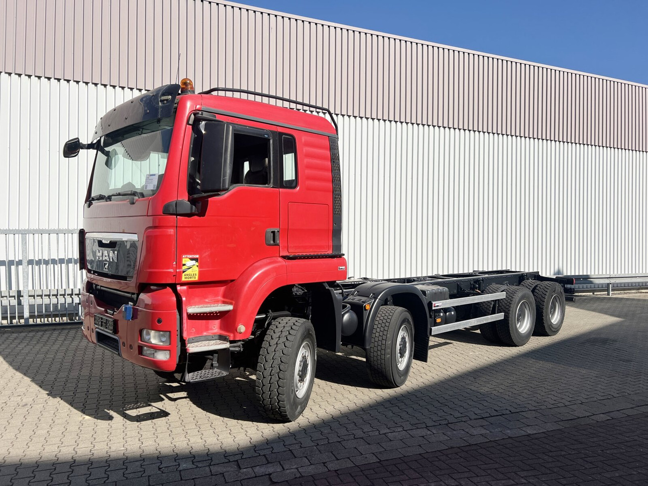 MAN TGS 41.480 8X8 BB TGS 41.480 8X8 BB, Motorabtrieb - Autocarro scarrabile: foto 1 MAN TGS 41.480 8X8 BB TGS 41.480 8X8 BB, Motorabtrieb - Autocarro scarrabile: foto 1