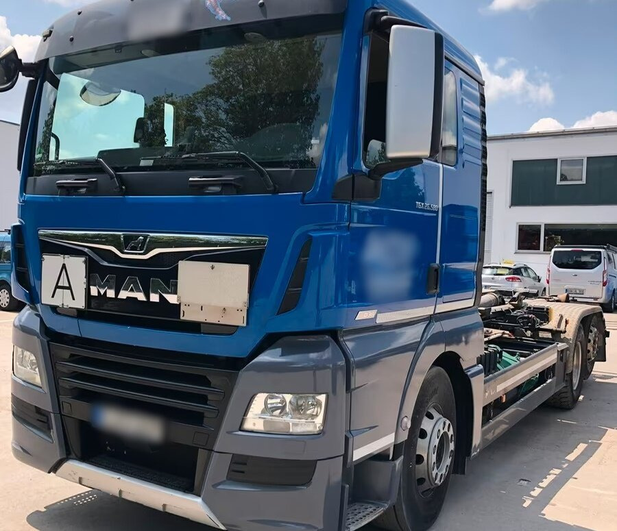 MAN TGX 26.580 6x2-4 BL TGX 26.580 6x2-4 BL, Intarder, Lenk-/Liftachse - Autocarro scarrabile: foto 2 MAN TGX 26.580 6x2-4 BL TGX 26.580 6x2-4 BL, Intarder, Lenk-/Liftachse - Autocarro scarrabile: foto 2