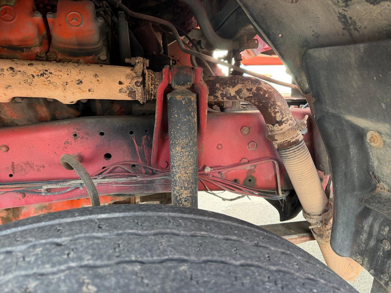 Mercedes-Benz - 2628 6 x 4 - Autocarro ribaltabile: foto 2 Mercedes-Benz - 2628 6 x 4 - Autocarro ribaltabile: foto 2