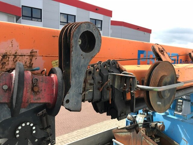 Mercedes-Benz 2638 K 6x4 mit Heckkran Palfinger PK 68000 2638 K 6x4 mit Heckkran Palfinger PK 68000 - Camion con gru, Autocarro con pianale/ Cassone fisso: foto 4 Mercedes-Benz 2638 K 6x4 mit Heckkran Palfinger PK 68000 2638 K 6x4 mit Heckkran Palfinger PK 68000 - Camion con gru, Autocarro con pianale/ Cassone fisso: foto 4