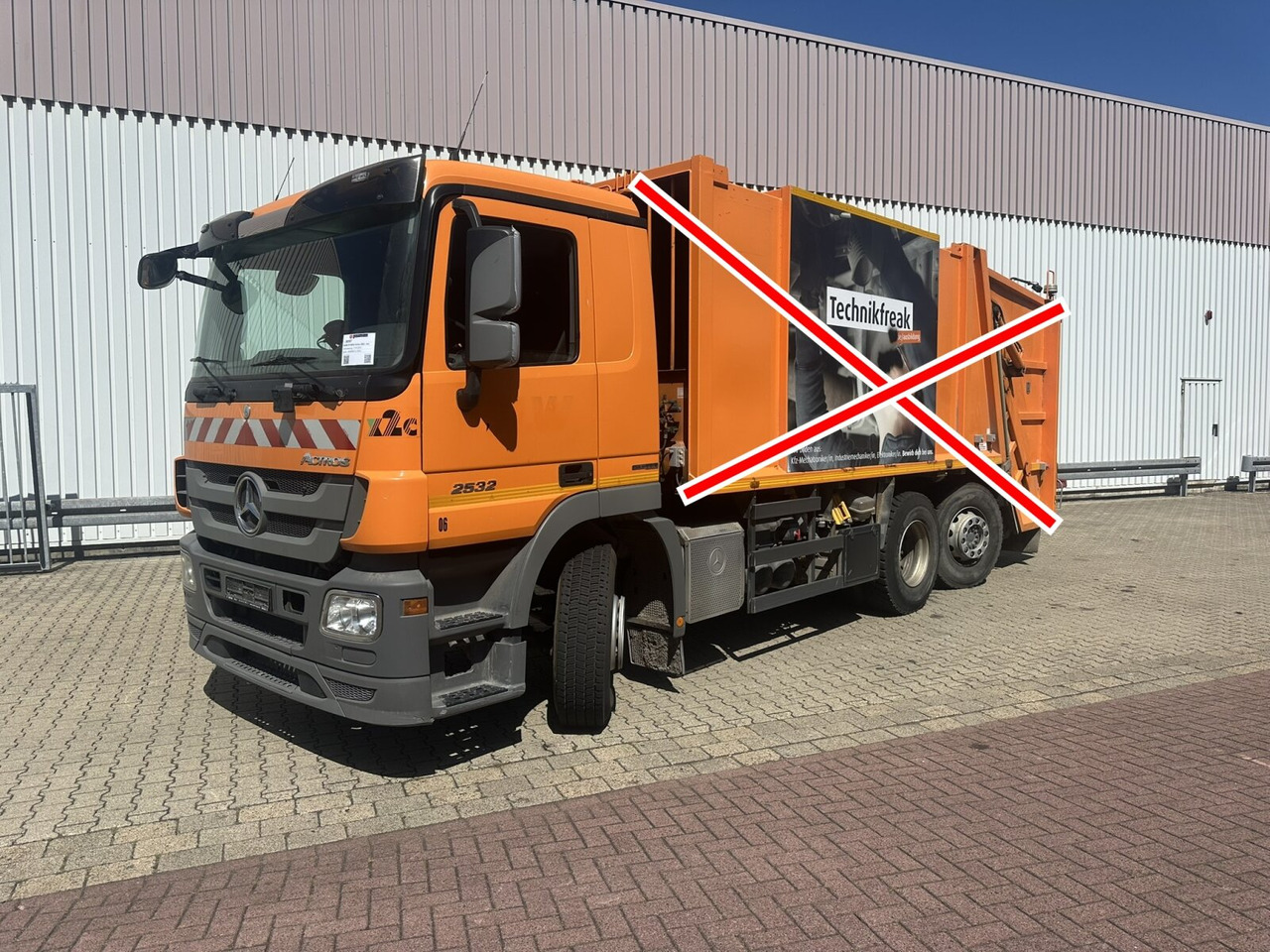 Mercedes-Benz Actros 2532 L 6x2 Actros 2532/41 L 6x2, EEV, Lenkachse - Autocarro telaio: foto 1 Mercedes-Benz Actros 2532 L 6x2 Actros 2532/41 L 6x2, EEV, Lenkachse - Autocarro telaio: foto 1