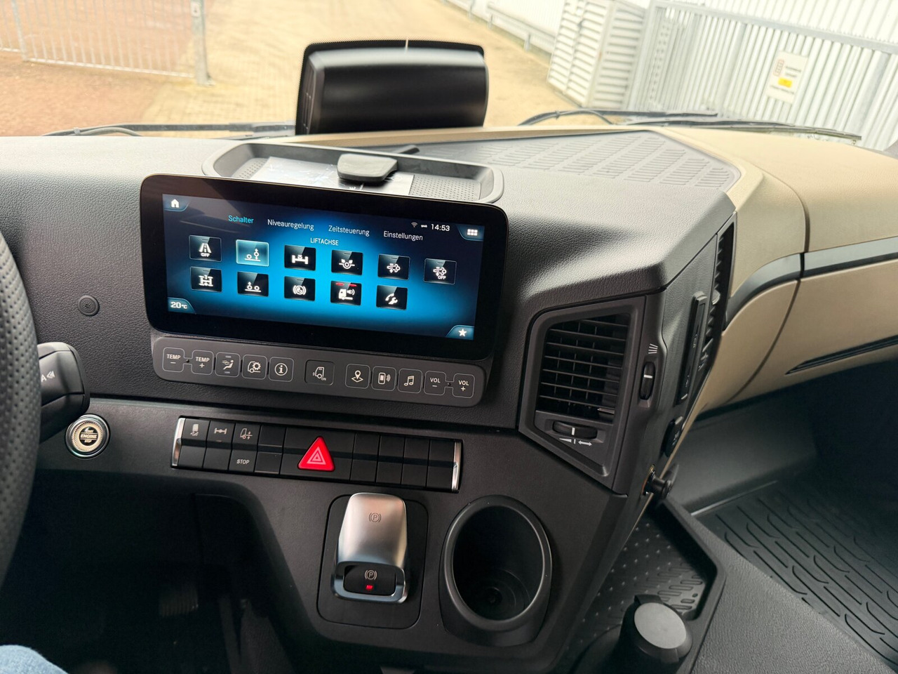 Mercedes-Benz Actros 2546 L 6x2 Actros 2546 L 6x2, Retarder, Lenk-/Liftachse, MultimediaCockpit, StreamSpace - Autocarro telaio: foto 3 Mercedes-Benz Actros 2546 L 6x2 Actros 2546 L 6x2, Retarder, Lenk-/Liftachse, MultimediaCockpit, StreamSpace - Autocarro telaio: foto 3