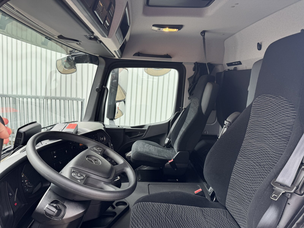 Mercedes-Benz Actros 2548 L 6x2 Actros 2548 L 6x2, Retarder, Lenk-/Liftachse - Autocarro telaio: foto 2 Mercedes-Benz Actros 2548 L 6x2 Actros 2548 L 6x2, Retarder, Lenk-/Liftachse - Autocarro telaio: foto 2