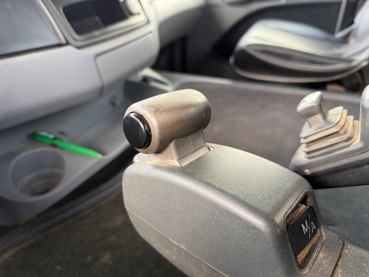 Mercedes-Benz Actros 2644 L 6x4 Actros 2644 L 6x4 - Autocarro scarrabile: foto 2 Mercedes-Benz Actros 2644 L 6x4 Actros 2644 L 6x4 - Autocarro scarrabile: foto 2