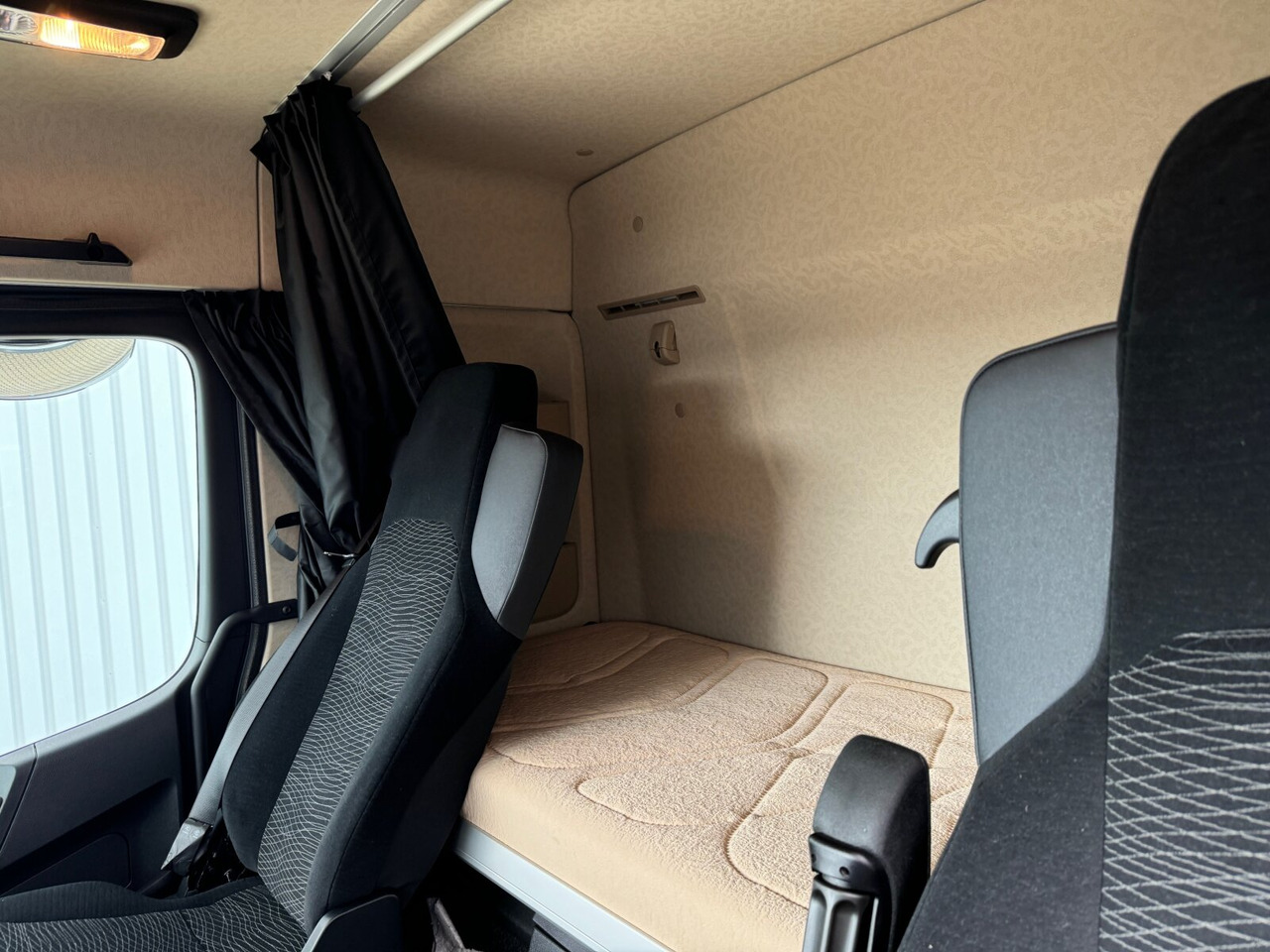 Autocarro scarrabile nuovo Mercedes-Benz Actros 2645 L 6x4 Actros 2645 L 6x4, MultimediaCockpit, Motorabtrieb, Funk: foto 5