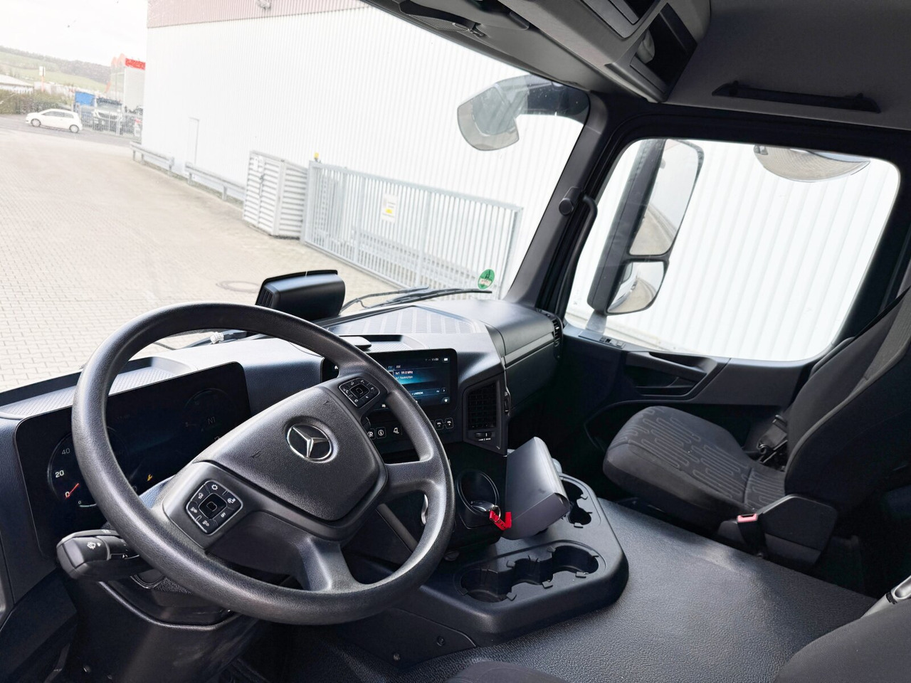 Mercedes-Benz Arocs 1840 L 4x2 Arocs 1840 L 4x2, MultimediaCockpit, Navi - Autocarro telaio: foto 2 Mercedes-Benz Arocs 1840 L 4x2 Arocs 1840 L 4x2, MultimediaCockpit, Navi - Autocarro telaio: foto 2