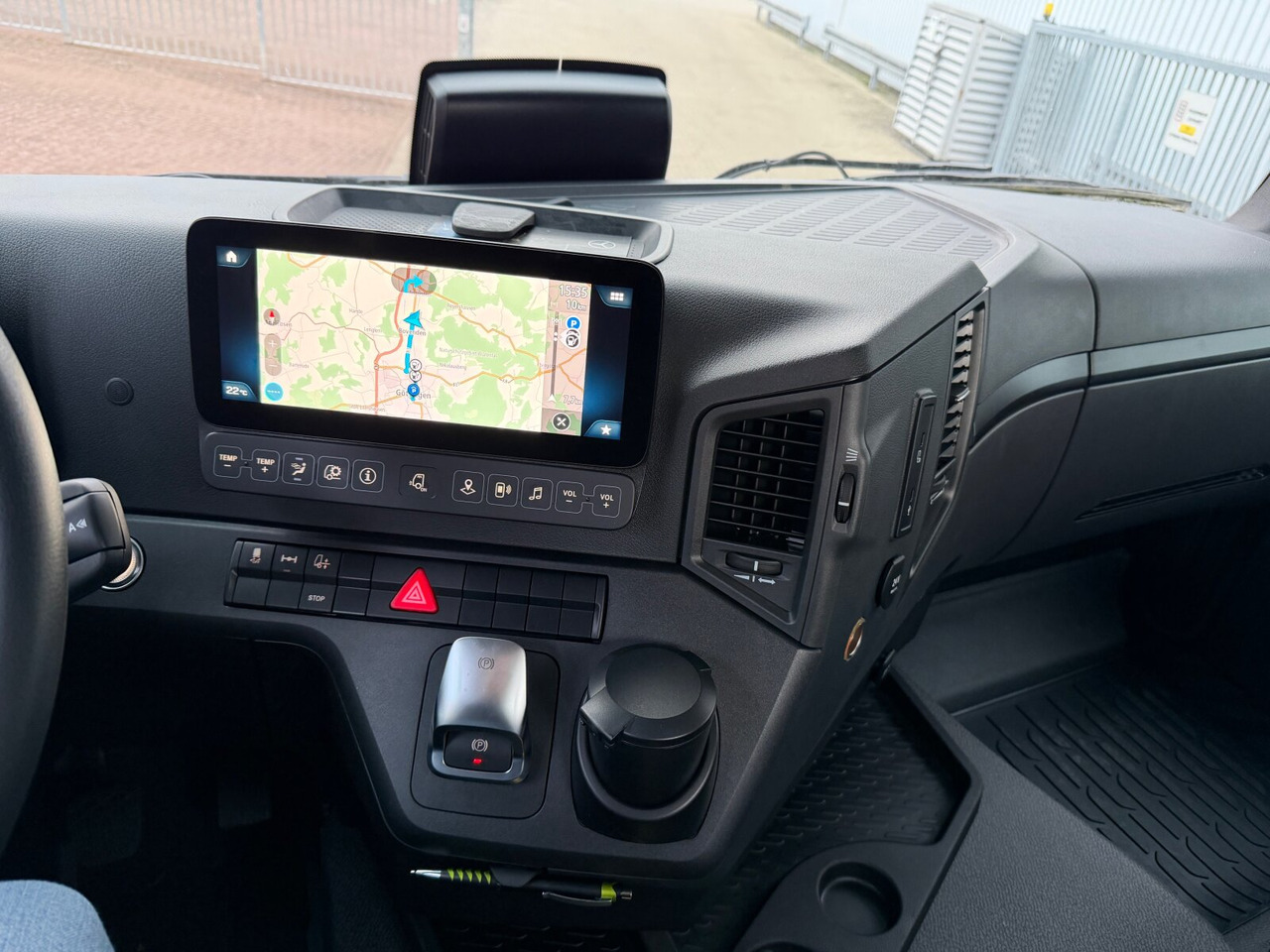 Mercedes-Benz Arocs 2542 L 6x2/4 Arocs 2542/45 L 6x2/4, Vorlauflenk-/liftachse, Navi, MultimediaCockpit - Autocarro multibenna: foto 4 Mercedes-Benz Arocs 2542 L 6x2/4 Arocs 2542/45 L 6x2/4, Vorlauflenk-/liftachse, Navi, MultimediaCockpit - Autocarro multibenna: foto 4