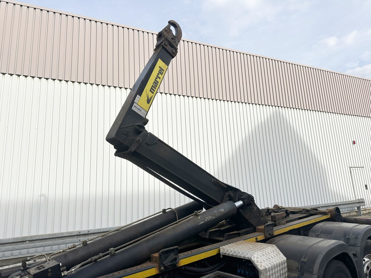 Mercedes-Benz Arocs 2552 L 6x2 Arocs 2552 L 6x2, Lenk-/Liftachse - Autocarro scarrabile: foto 3 Mercedes-Benz Arocs 2552 L 6x2 Arocs 2552 L 6x2, Lenk-/Liftachse - Autocarro scarrabile: foto 3