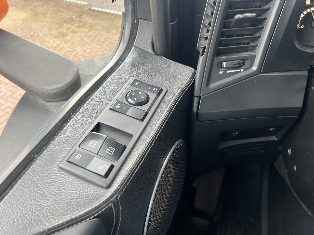 Mercedes-Benz Arocs 2552 L 6x2 Arocs 2552 L 6x2, Lenk-/Liftachse - Autocarro scarrabile: foto 3 Mercedes-Benz Arocs 2552 L 6x2 Arocs 2552 L 6x2, Lenk-/Liftachse - Autocarro scarrabile: foto 3
