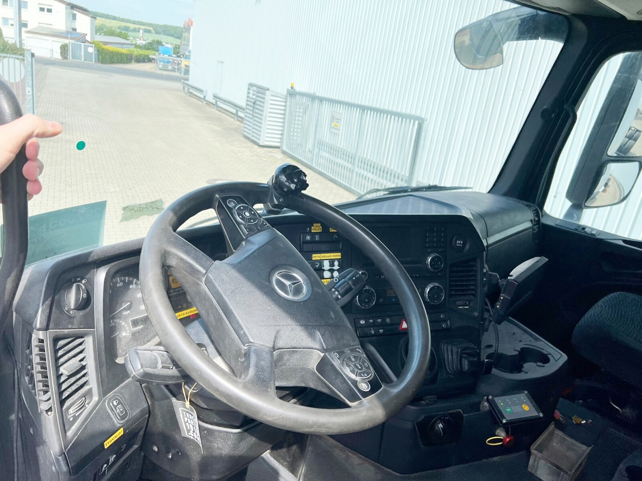 Mercedes-Benz Arocs 2642/45 K 6x4 Arocs 2642/45 K 6x4, Retarder, Motorabtrieb - Autocarro telaio: foto 2 Mercedes-Benz Arocs 2642/45 K 6x4 Arocs 2642/45 K 6x4, Retarder, Motorabtrieb - Autocarro telaio: foto 2