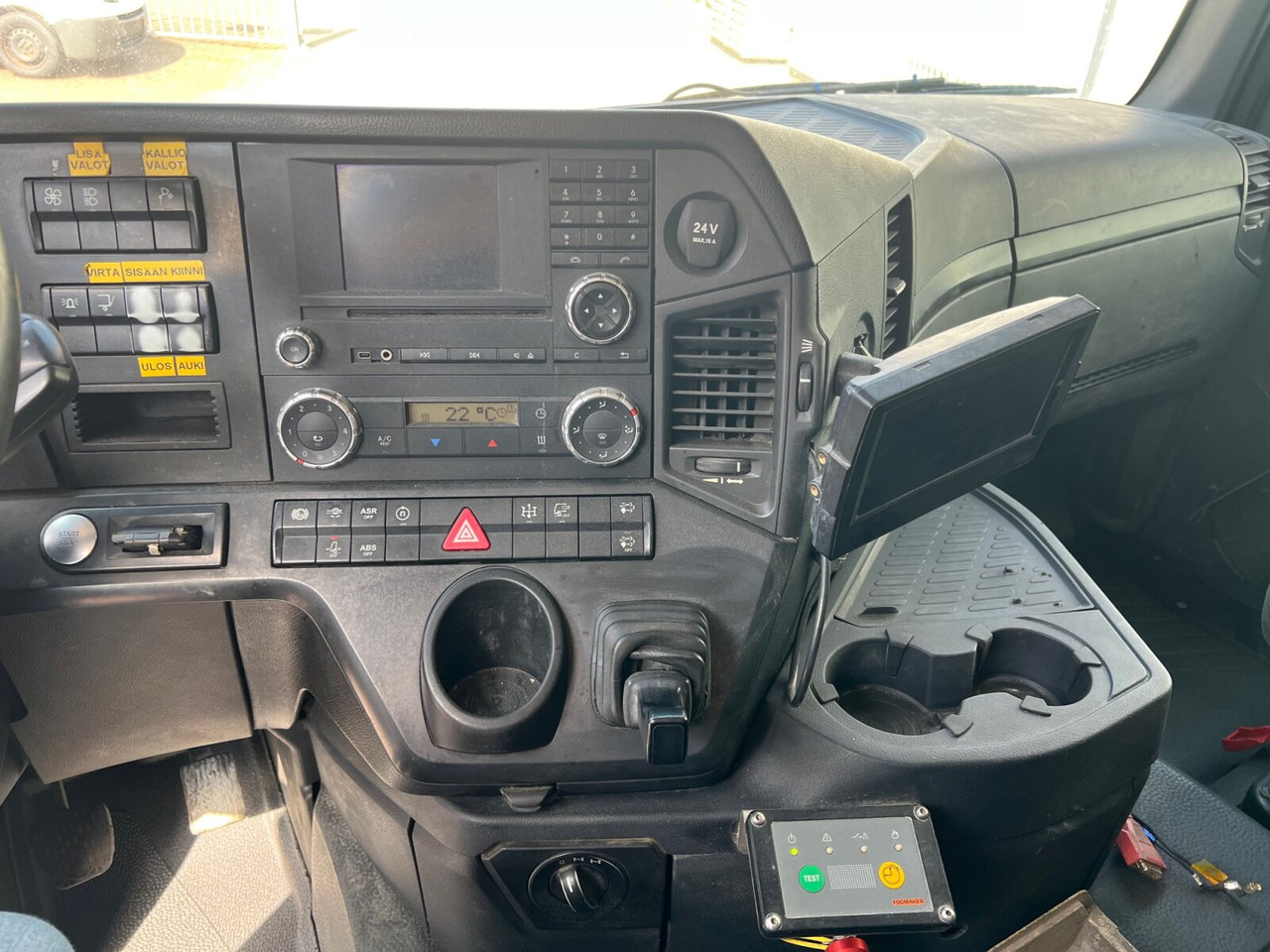 Mercedes-Benz Arocs 2642/45 K 6x4 Arocs 2642/45 K 6x4, Retarder, Motorabtrieb - Autocarro telaio: foto 4 Mercedes-Benz Arocs 2642/45 K 6x4 Arocs 2642/45 K 6x4, Retarder, Motorabtrieb - Autocarro telaio: foto 4