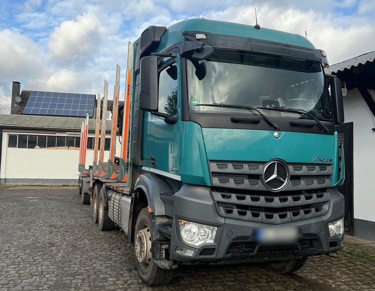 Mercedes-Benz Arocs 2651 L 6x4 Arocs 2651 L 6x4, Retarder, StreamSpace, Heckkran Epsilon M120L - Camion trasporto legname, Camion con gru: foto 2 Mercedes-Benz Arocs 2651 L 6x4 Arocs 2651 L 6x4, Retarder, StreamSpace, Heckkran Epsilon M120L - Camion trasporto legname, Camion con gru: foto 2