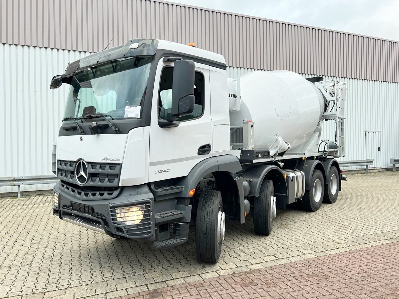 Mercedes-Benz Arocs 3240 B 8x4/4 Arocs 3240 B 8x4/4, Liebherr HTM 905 Mischer ca. 9m³, Multimedia Cockpit, Navi - Autobetoniera: foto 1 Mercedes-Benz Arocs 3240 B 8x4/4 Arocs 3240 B 8x4/4, Liebherr HTM 905 Mischer ca. 9m³, Multimedia Cockpit, Navi - Autobetoniera: foto 1