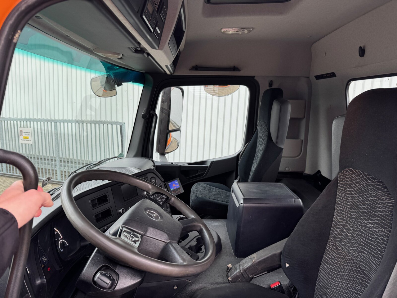 Mercedes-Benz Arocs 3243 LK 8x4/4 Arocs 3243 LK 8x4/4, Motorabtrieb - Autocarro scarrabile: foto 3 Mercedes-Benz Arocs 3243 LK 8x4/4 Arocs 3243 LK 8x4/4, Motorabtrieb - Autocarro scarrabile: foto 3