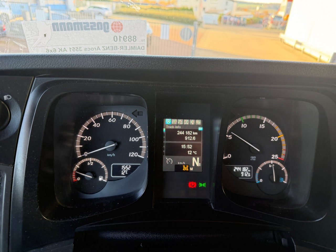 Mercedes-Benz Arocs 3351 AK 6x6 Arocs 3351 AK 6x6, Retarder, Grounder, Motorabtrieb, pneum. Heckklappenöffnung - Autocarro ribaltabile: foto 5 Mercedes-Benz Arocs 3351 AK 6x6 Arocs 3351 AK 6x6, Retarder, Grounder, Motorabtrieb, pneum. Heckklappenöffnung - Autocarro ribaltabile: foto 5