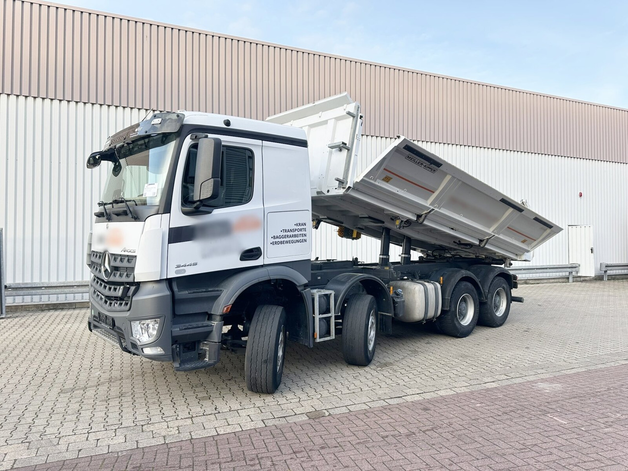 Mercedes-Benz Arocs 3445 K 8x4/4 Arocs 3445 K 8x4/4, Meiller Bordmatik links - Autocarro ribaltabile: foto 1 Mercedes-Benz Arocs 3445 K 8x4/4 Arocs 3445 K 8x4/4, Meiller Bordmatik links - Autocarro ribaltabile: foto 1