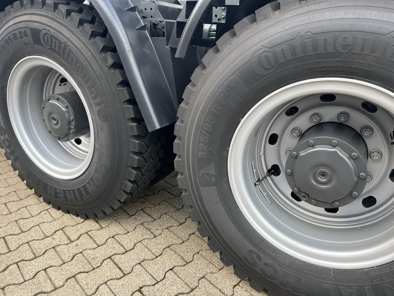 Mercedes-Benz Arocs 4151 AK 8x8/4 Arocs 4151 AK 8x8/4, Grounder - Autocarro telaio: foto 4 Mercedes-Benz Arocs 4151 AK 8x8/4 Arocs 4151 AK 8x8/4, Grounder - Autocarro telaio: foto 4