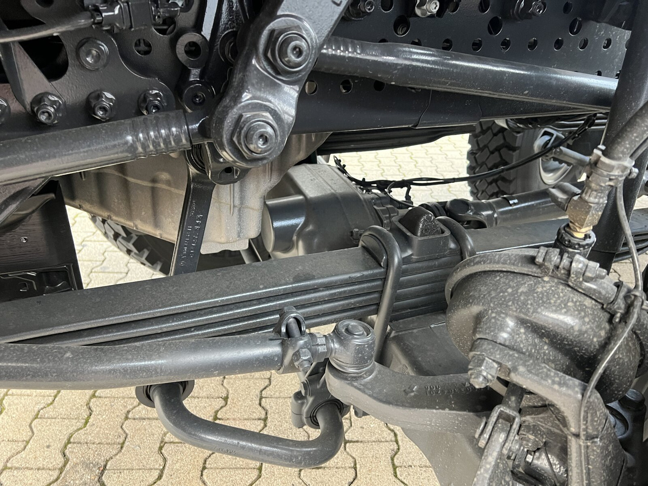 Dumper nuovo Mercedes-Benz Arocs 4151 AK 8x8/4 Arocs 4151 AK 8x8/4, Grounder, Meiller Stahlmulde 18m³: foto 15