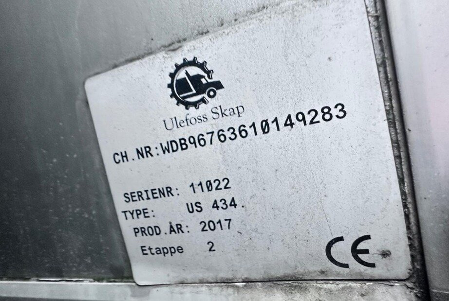 Mercedes-Benz Atego 1330 4x4 Atego 1330 4x4, Iso-Koffer mit Heizung und LBW - Autocarro furgonato: foto 3 Mercedes-Benz Atego 1330 4x4 Atego 1330 4x4, Iso-Koffer mit Heizung und LBW - Autocarro furgonato: foto 3