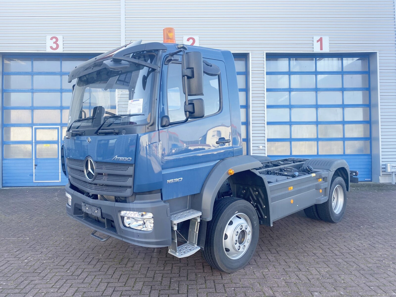 Mercedes-Benz Atego 1630 AK 4x4 Atego 1630 AK 4x4, Rechtslenker - Autocarro telaio: foto 1 Mercedes-Benz Atego 1630 AK 4x4 Atego 1630 AK 4x4, Rechtslenker - Autocarro telaio: foto 1