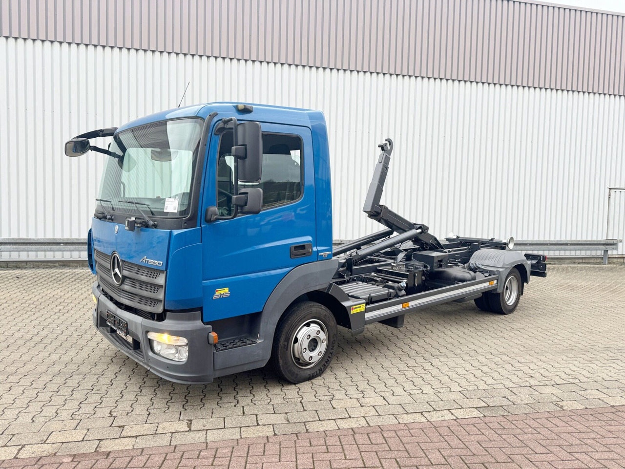 Foto d'interni 2: Autocarro scarrabile Mercedes-Benz Atego 816 4x2 Atego 816 4x2, City-Abroller