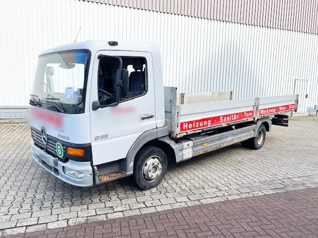 Mercedes-Benz Atego 818 4x2 Atego 818 4x2 - Autocarro con pianale/ Cassone fisso: foto 1 Mercedes-Benz Atego 818 4x2 Atego 818 4x2 - Autocarro con pianale/ Cassone fisso: foto 1
