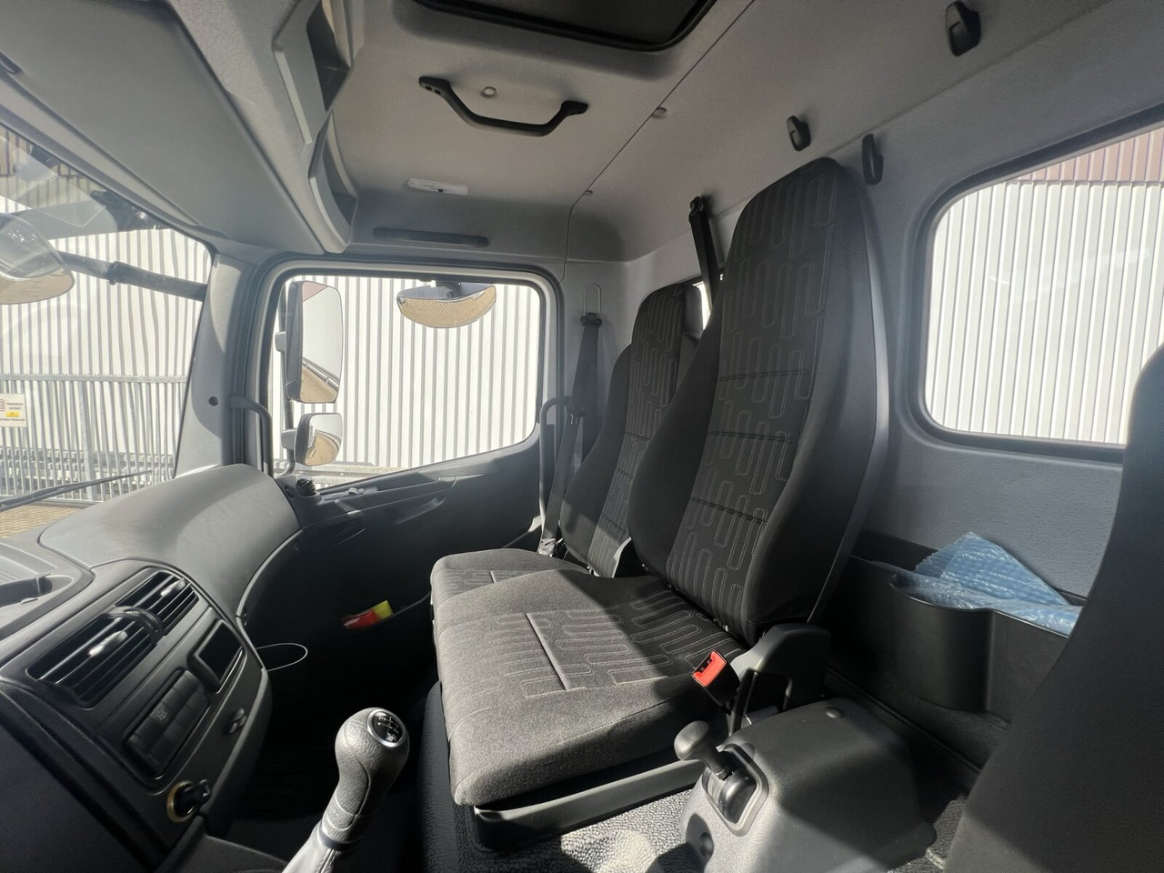 Autocarro telaio Mercedes-Benz Atego 818 K 4x2 Atego 818 K 4x2, 2x AHK, 5x VORHANDEN!: foto 8