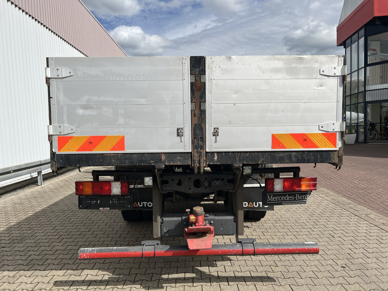 Camion con gru, Autocarro con pianale/ Cassone fisso Mercedes-Benz Axor 1828 A 4x4 Axor 1828 A 4x4 mit Kran Hiab XS 166 E-5: foto 13