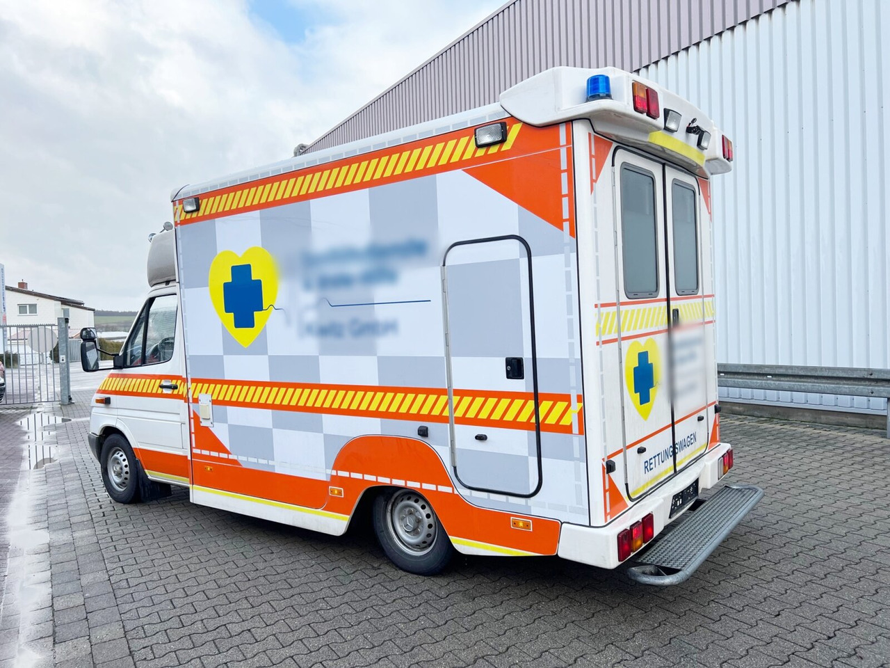 Ambulanza Mercedes-Benz Sprinter 313 CDI 4x2 Sprinter 313 CDI 4x2, Rettungswagen: foto 15