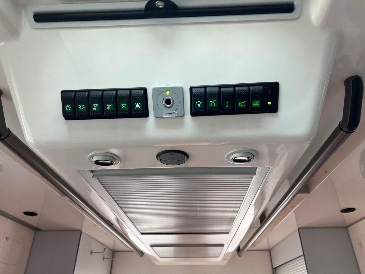 Ambulanza Mercedes-Benz Sprinter 313 CDI 4x2 Sprinter 313 CDI 4x2, Rettungswagen: foto 6