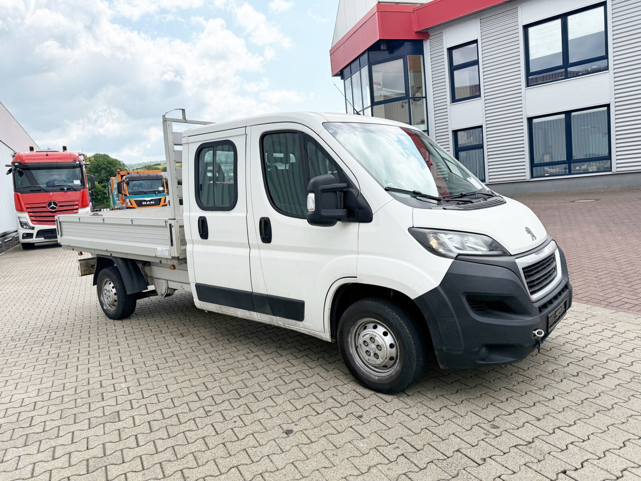 Furgone con cassone fisso, Furgone doppia cabina Peugeot Boxer 4x2 Doka Boxer 4x2 Doka: foto 9