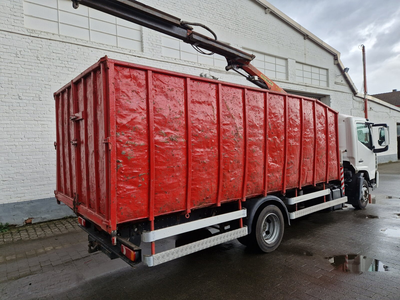Renault D 180.75 4x2 D 180.75 4x2 mit Kran Palfinger PK6001 - Camion con gru, Autocarro furgonato: foto 5 Renault D 180.75 4x2 D 180.75 4x2 mit Kran Palfinger PK6001 - Camion con gru, Autocarro furgonato: foto 5